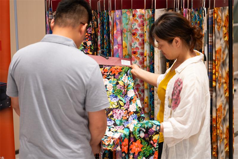 漢印 數(shù)碼印花沙龍 (3) 漢印 數(shù)碼印花沙龍 (3)